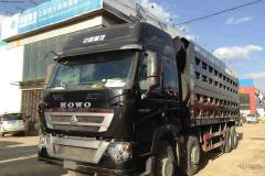 中國(guó)重汽 HOWO T7H重卡 390馬力 8X4 自卸車(ZZ3317V466HC1)