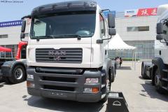 曼(MAN) TGA系列重卡 390馬力 6X2 牽引車(chē)(型號(hào)33.390)