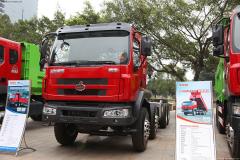 東風(fēng)柳汽 乘龍中卡 270馬力 8X4 自卸車(底盤)(LZ3310REFAT)