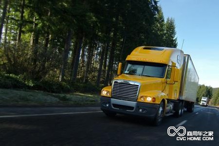 美國施耐德第25000輛福萊納交車，商用車之家網(wǎng)訊
