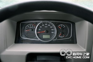 江鈴輕卡儀表臺(tái)2 商用車之家