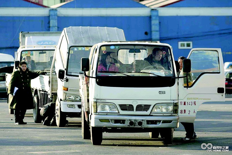 淘汰黃標(biāo)車(chē)