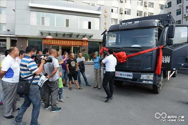 滿足綜合運(yùn)營(yíng)，解放J6L糧食運(yùn)輸車東北領(lǐng)先制勝 商用車之家