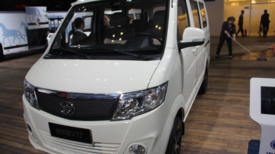 2015上海車(chē)展會(huì) 一汽微面