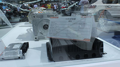 2015重慶車(chē)展力帆電機(jī)控制器MCU