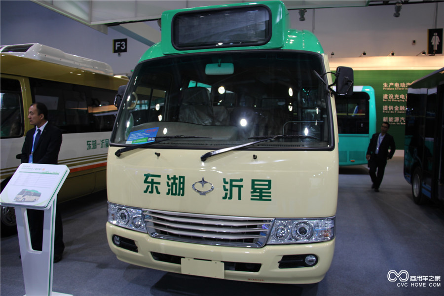 2015節(jié)能與新能源汽車(chē)成果展東湖商務(wù)車(chē)海外版