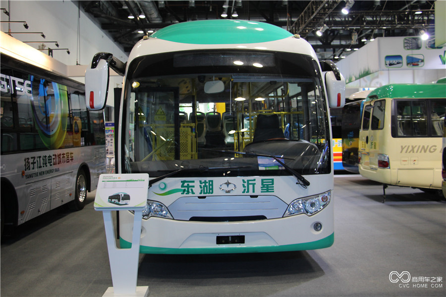 2015節(jié)能與新能源成果展 東湖純電動城市客車