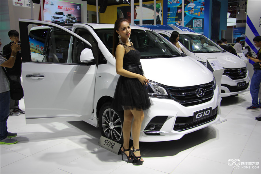 2015廣州車展：上汽大通自動(dòng)檔G10MPV