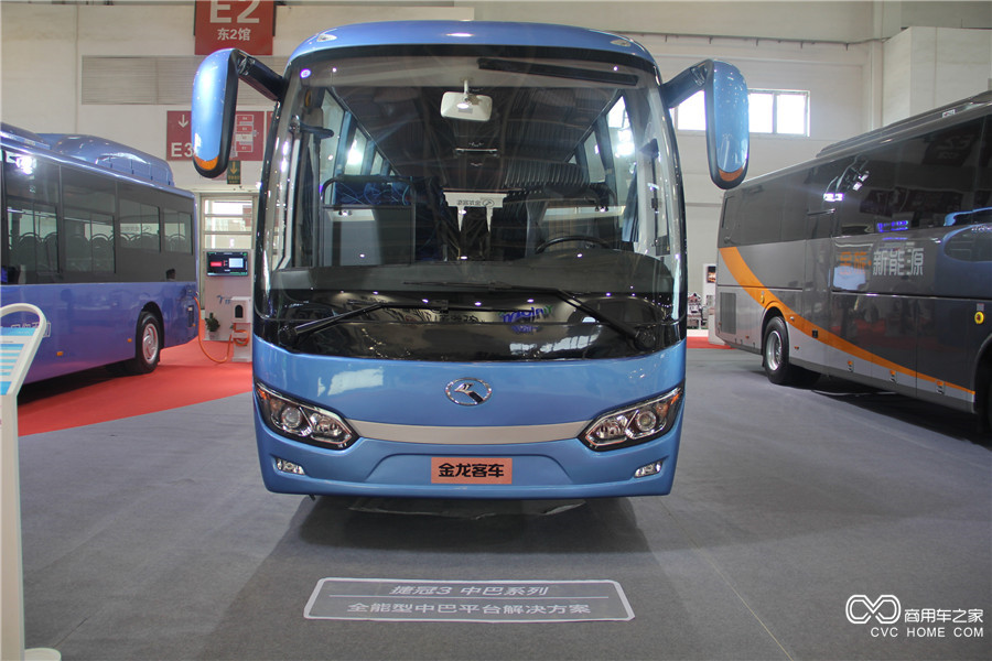 2016北京道路運輸展 金龍捷冠3 XMQ6898Y