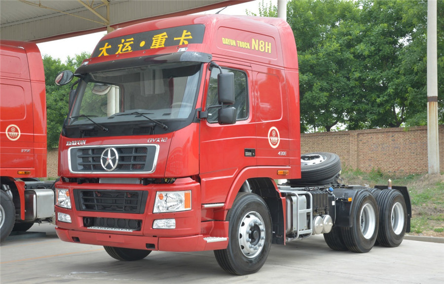 大運(yùn)N8H 430馬力 6*4牽引車