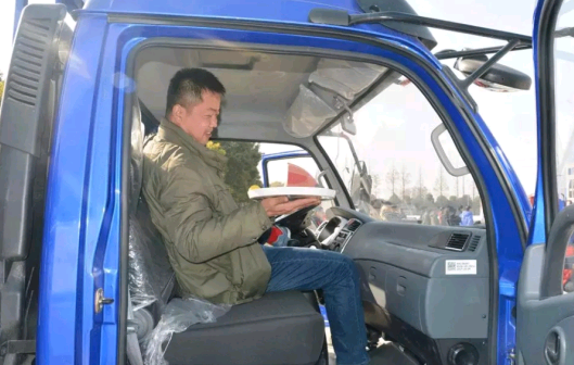 QQ截圖20171011144021.png QQ截圖20171011144021.png