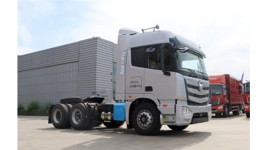 福田 歐曼EST 6系重卡 穿越超級(jí)版 550馬力 6X4牽引車(chē)(BJ4259SNFKB-AJ)