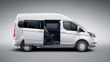 新全順商旅型車